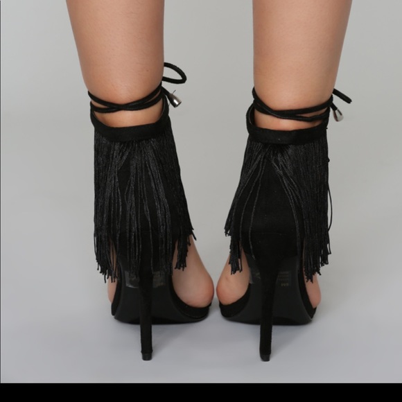 Spicy Black Fringe Heels!!! - Picture 3 of 8